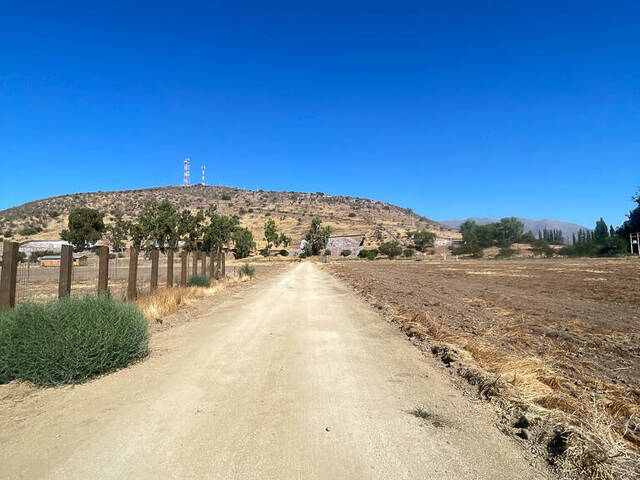 #47 - Terreno en condominio para Venta en Calle Larga - V